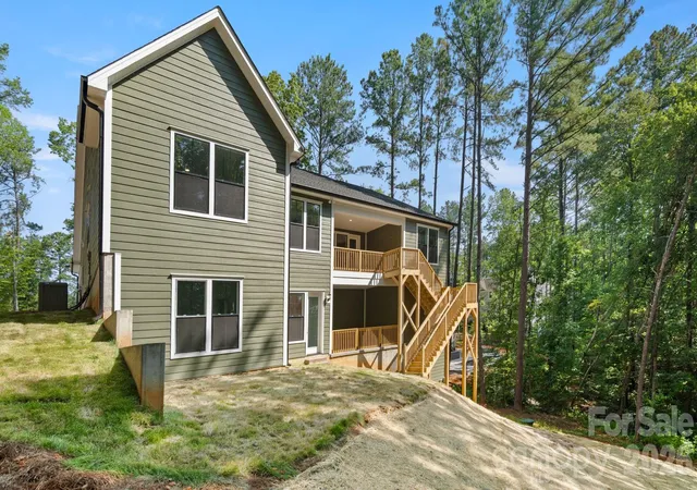 Photo 3 of Single family home for sale at 6774 Kingfisher Ct, Denver, NC 28037 | MLS# 4327366 | Listing updated on 2026-10-09