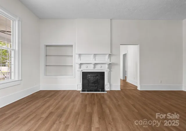 Photo 43 of Single family home for sale at 301 W Central St, Maxton, NC 28364 | MLS# 4327516 | Listing updated on 2026-07-09