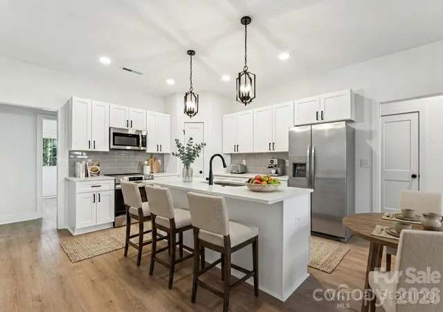 Photo 1 of Single family home for sale at 1129 Grady St, Salisbury, NC 28144 | MLS# 4327718 | Listing updated on 2026-09-09