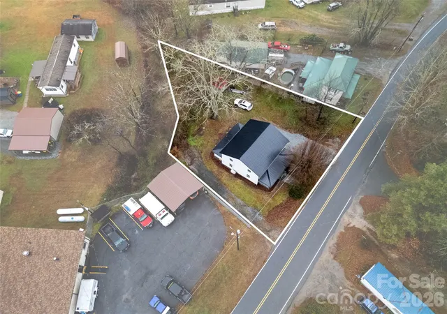 Photo 4 of House for sale at 576 Pickens Hwy, Rosman, NC 28722 | MLS# 4327921 | Listing updated on 2026-08-25