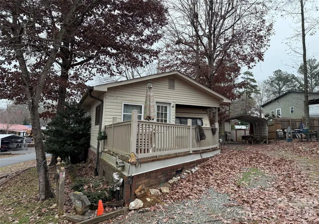 Photo 2 of Single family home for sale at 102 Arrowood Trl #F128, Mount Gilead, NC 27306 | MLS# 4327962 | Listing updated on 2026-10-02