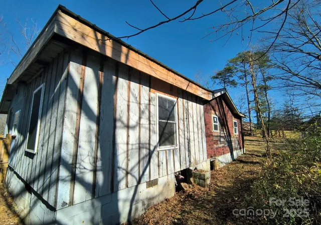 4th image of 28 Pearl St, Black Mountain, NC 28711 | MLS# 4328633