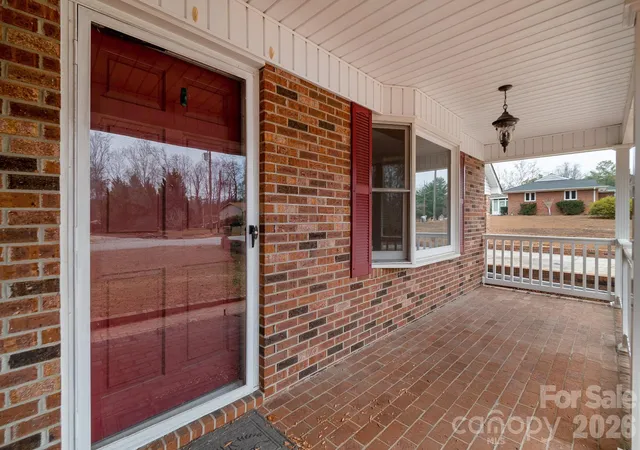 Photo 3 of Single family home for sale at 304 West St, Kershaw, SC 29067 | MLS# 4328662 | Listing updated on 2026-10-03