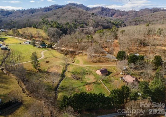 Photo 1 of Single family home for sale at 366 Dix Crk #2 Rd, Leicester, NC 28748 | MLS# 4328678 | Listing updated on 2026-09-02