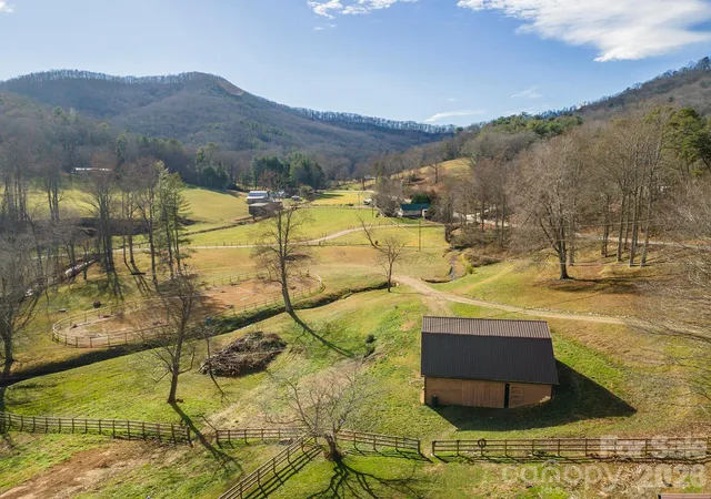 Photo 48 of Single family home for sale at 366 Dix Crk #2 Rd, Leicester, NC 28748 | MLS# 4328678 | Listing updated on 2026-09-02