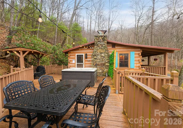 5th image of 16 Rocky Glen Trl, Black Mountain, NC 28711 | MLS# 4328828