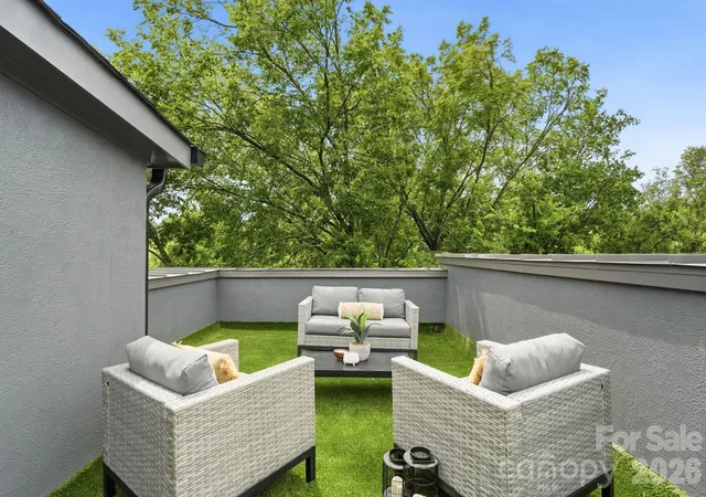 Photo 4 of Townhouse for sale at 612 E 16th Street, Charlotte, NC 28206 | MLS# 4329074 | Listing updated on 2026-07-29