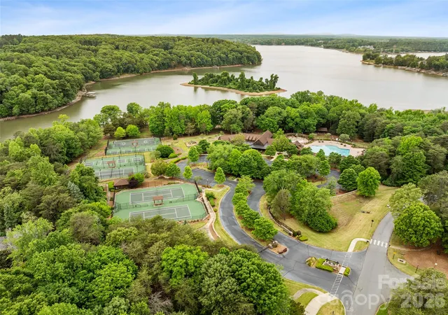 Photo 48 of Single family home for sale at 9105 Is Point Rd, Charlotte, NC 28278 | MLS# 4329226 | Listing updated on 2026-09-01