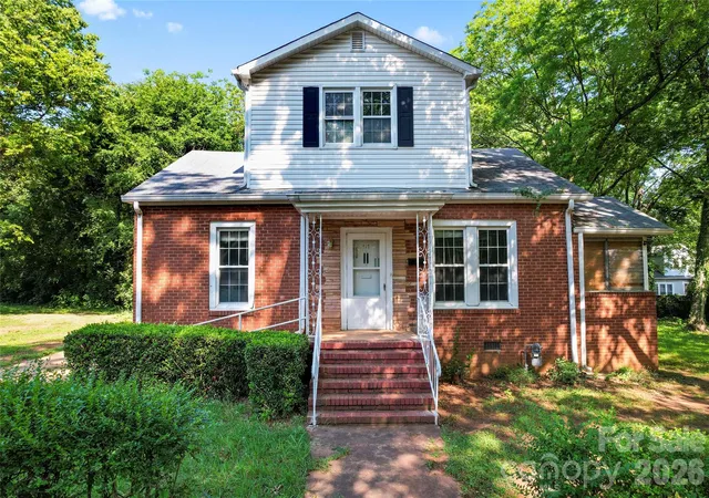 Homes for sale in Charlotte, NC | 317 Campus St, Charlotte, NC 28216 | MLS# 4329279