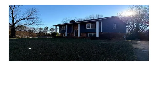 Homes for sale in Charlotte, NC | 5601 Beaconsfield Rd #30, Charlotte, NC 28214 | MLS# 4329327
