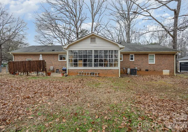 Homes for sale in Salisbury, NC | 514 Idlewood Dr, Salisbury, NC 28144 | MLS# 4329615