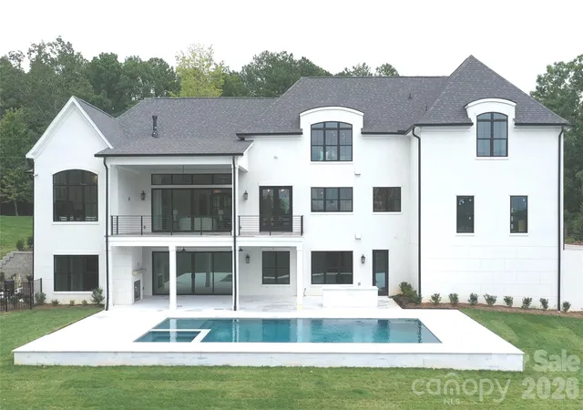 3rd image of 18304 Rosapenny Rd, Charlotte, NC 28278 | MLS# 4329867