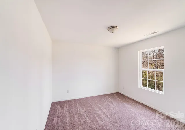 Photo 4 of Single family home for sale at 337 Buckelew St, Lancaster, SC 29720 | MLS# 4330193 | Listing updated on 2026-10-10