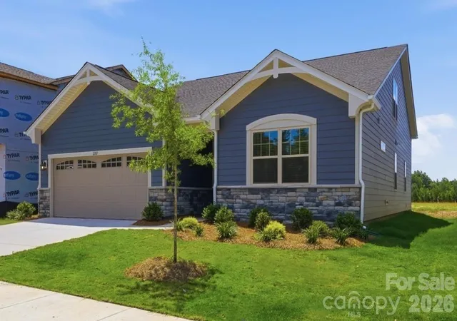 Single family home for sale at 2707 Westmont Dr, Gastonia, NC 28052 | MLS# 4330306