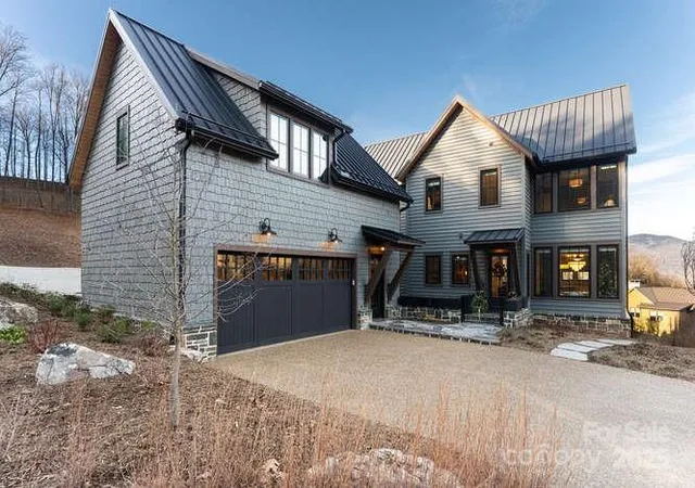 Photo 1 of Single family home for sale at 131 Lodestone Dr, Sylva, NC 28779 | MLS# 4330421 | Listing updated on 2026-04-25