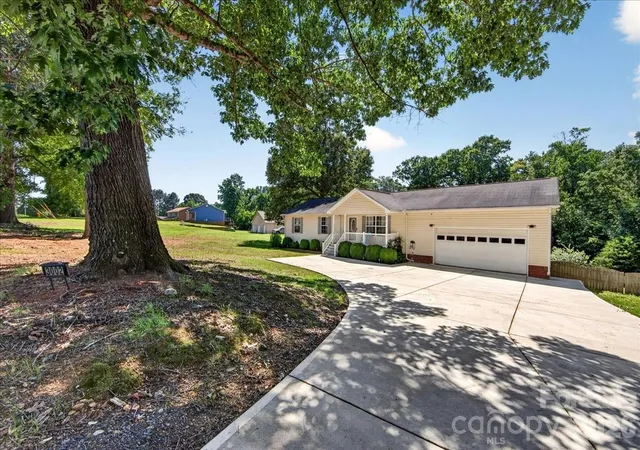 Photo 4 of Single family home for sale at 3002 Plyler Ml Rd, Monroe, NC 28112 | MLS# 4330579 | Listing updated on 2026-09-22