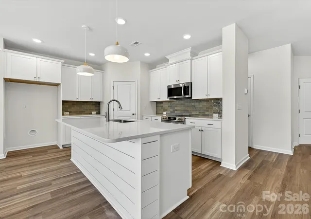 Photo 3 of Townhouse for sale at 258 Alluvium Ln, Waxhaw, NC 28173 | MLS# 4330678 | Listing updated on 2026-10-04