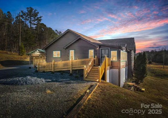 Photo 1 of Single family home for sale at 526 River Rd, Rutherfordton, NC 28139 | MLS# 4330854 | Listing updated on 2026-09-19