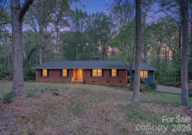 Photo 3 of Single family home for sale at 962 Sherwood Cir, Lancaster, SC 29720 | MLS# 4330888 | Listing updated on 2026-10-03