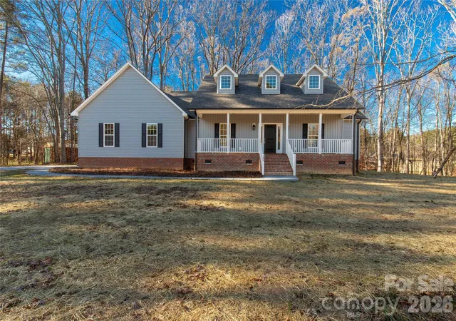Photo 1 of Single family home for sale at 1489 Paraham Rd S, York, SC 29745 | MLS# 4331113 | Listing updated on 2026-10-06