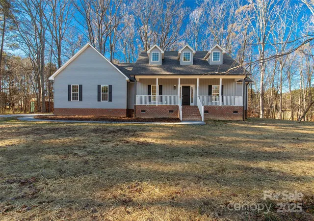 1st image of 1489 Paraham Rd S, York, SC 29745 | MLS# 4331113