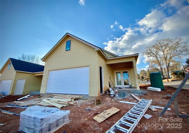 2nd image of 174 N Mitchell St, Rutherfordton, NC 28139 | MLS# 4331139