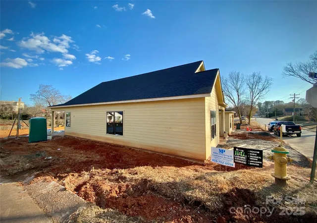 3rd image of 174 N Mitchell St, Rutherfordton, NC 28139 | MLS# 4331139