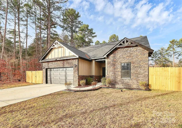 2nd image of 6519 Pargo Rd, Charlotte, NC 28216 | MLS# 4331228