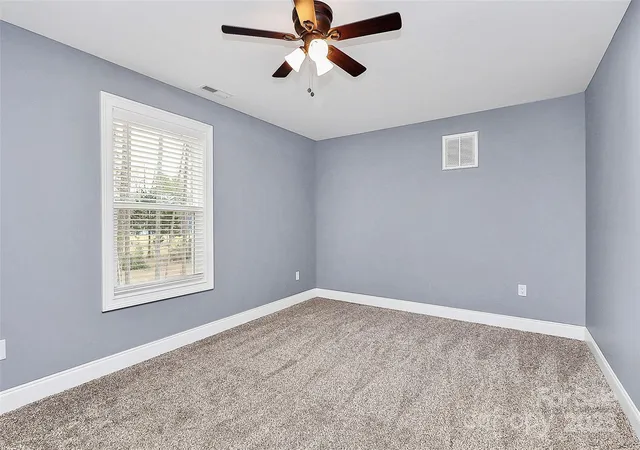 3rd image of 6519 Pargo Rd, Charlotte, NC 28216 | MLS# 4331228