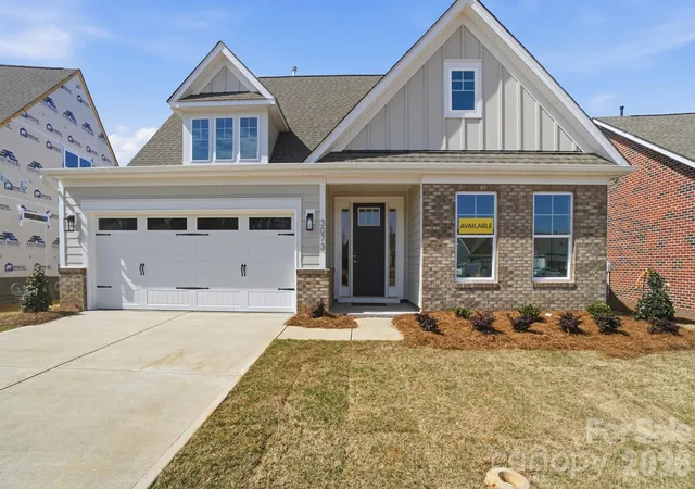 Homes for sale in Gastonia, NC | 3073 Founding Fathers Dr, Gastonia, NC 28056 | MLS# 4331254