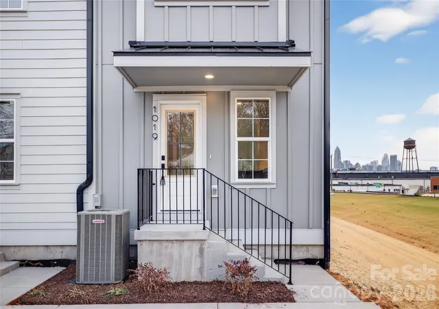 2nd image of 1019 Carter Ave #31, Charlotte, NC 28206 | MLS# 4331345