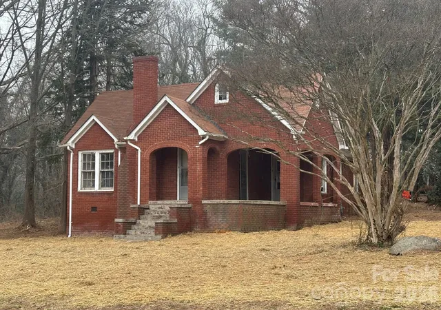 1st image of 5724 Mooresville Rd, Kannapolis, NC 28081 | MLS# 4331422