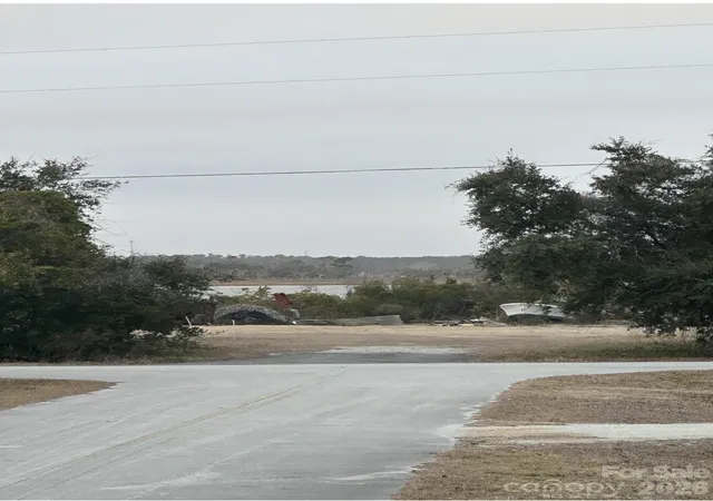 4th image of 108 Clara Crossroad, Harkers Island, NC 28531 | MLS# 4331510
