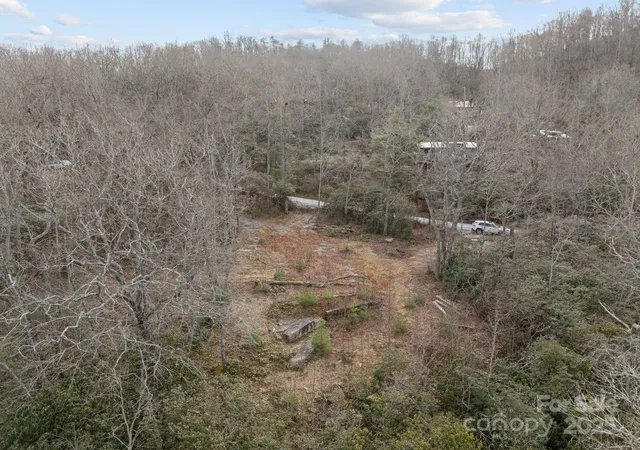 3rd image of 1443 Old Mill Rd #8/9, Hendersonville, NC 28792 | MLS# 4331583