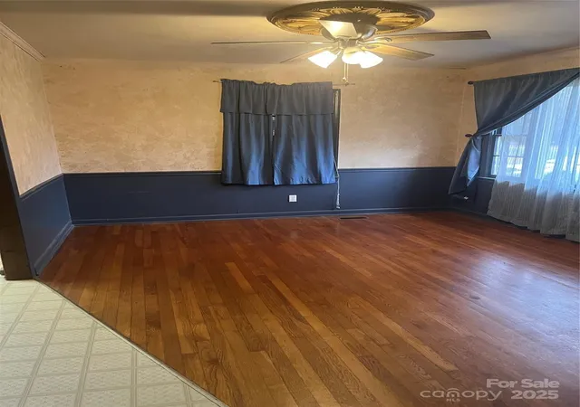 4th image of 206 E Catawba Dr, Mount Holly, NC 28120 | MLS# 4331630