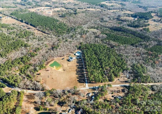 Photo 5 of Single family home for sale at 1935 Oakland Church Rd, Chesterfield, SC 29709 | MLS# 4331834 | Listing updated on 2026-06-25