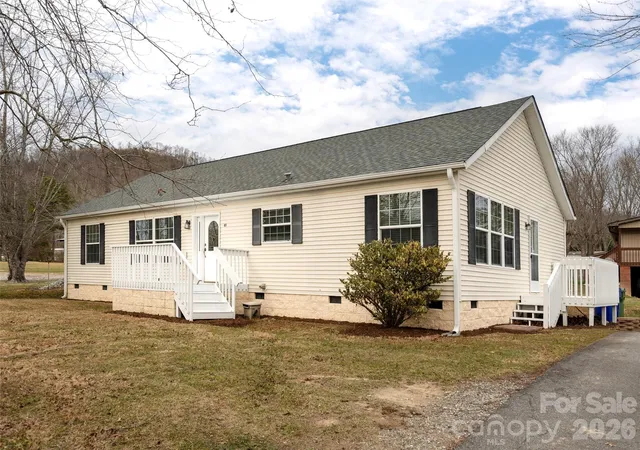 Photo 2 of Single family home for sale at 65 Philips Ct, Fletcher, NC 28732 | MLS# 4331850 | Listing updated on 2026-09-02