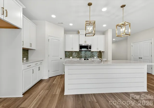 Photo 4 of Townhouse for sale at 250 Alluvium Ln, Waxhaw, NC 28173 | MLS# 4332178 | Listing updated on 2026-10-04