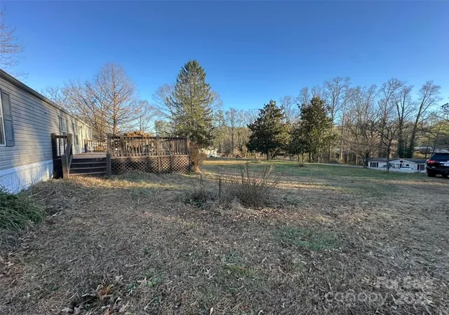 16th image of 200 Rolling Oaks Dr, Hendersonville, NC 28791 | MLS# 4332291