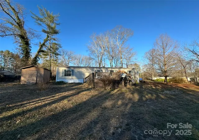 1st image of 200 Rolling Oaks Dr, Hendersonville, NC 28791 | MLS# 4332291