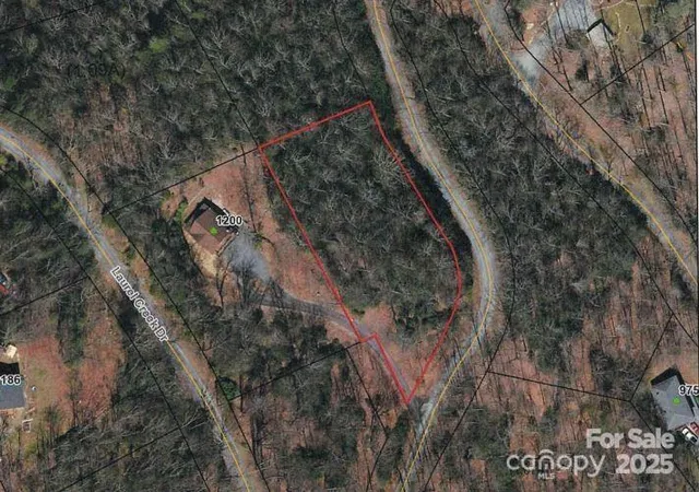 Photo 1 of Land for sale at 000 Wash Freeman Rd #14, Hendersonville, NC 28792 | MLS# 4332315 | Listing updated on 2026-01-03