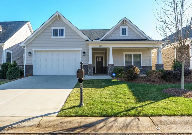 Photo 1 of Sale Pending at 1109 Bunch Dr, Statesville, NC 28677 | MLS# 4332621 | Listing updated on 2026-10-16