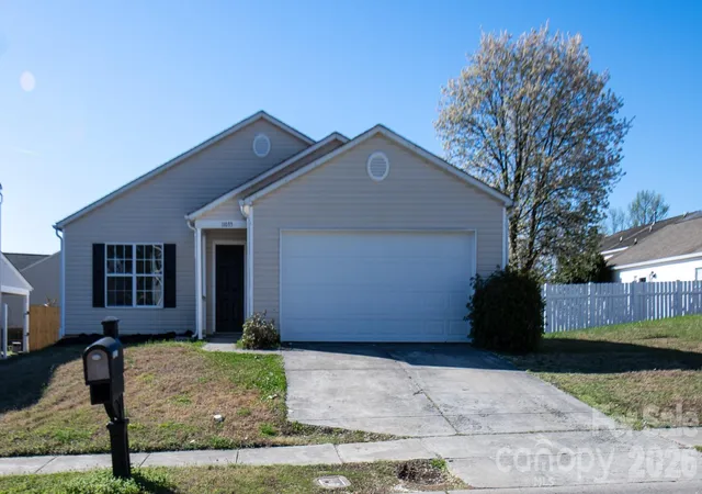 Homes for sale in Huntersville, NC | 11055 Thousand Oaks Dr, Huntersville, NC 28078 | MLS# 4332657