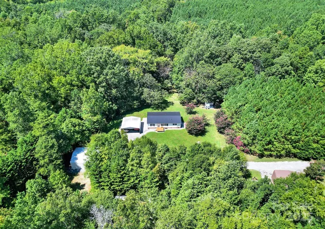 Photo 1 of Single family home for sale at 1219 Neely Smith Ln, Gastonia, NC 28056 | MLS# 4332846 | Listing updated on 2026-08-01