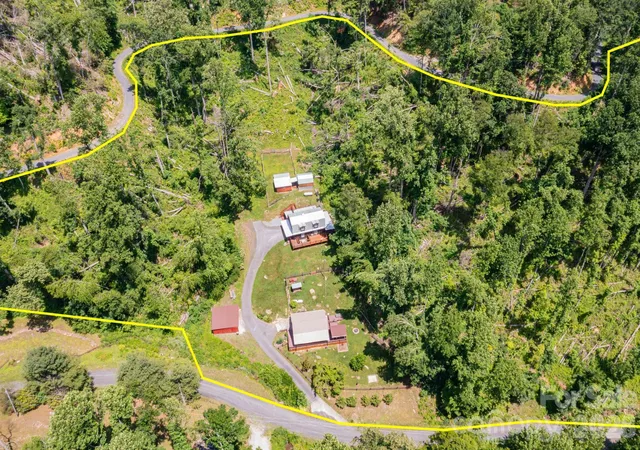Photo 45 of Single family home for sale at 1010 And 1014 Melton Branch Rd, Bakersville, NC 28705 | MLS# 4333369 | Listing updated on 2026-06-13