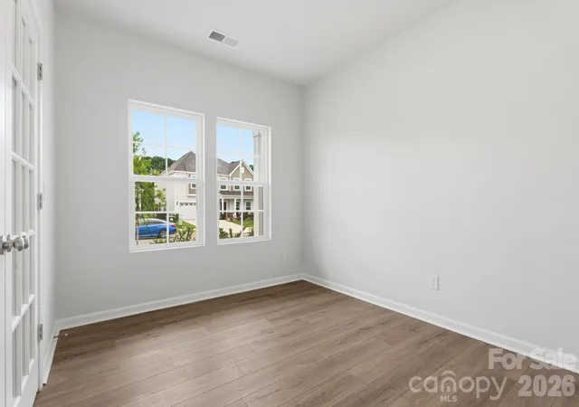 Photo 3 of Single family home for sale at 1641 Piper Crk Ave, Newton, NC 28658 | MLS# 4333408 | Listing updated on 2026-09-20