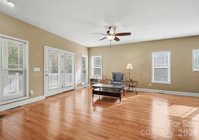 Photo 4 of Single family home for sale at 556 Peaceful Crk Dr, York, SC 29745 | MLS# 4333441 | Listing updated on 2026-09-09