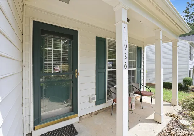 3rd image of 11926 Hawick Valley Ln, Charlotte, NC 28277 | MLS# 4333536