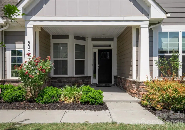 2nd image of 507 Yucatan Dr, Waxhaw, NC 28173 | MLS# 4333551