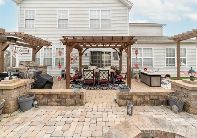 3rd image of 11019 Southfield Dr, Charlotte, NC 28273 | MLS# 4333684
